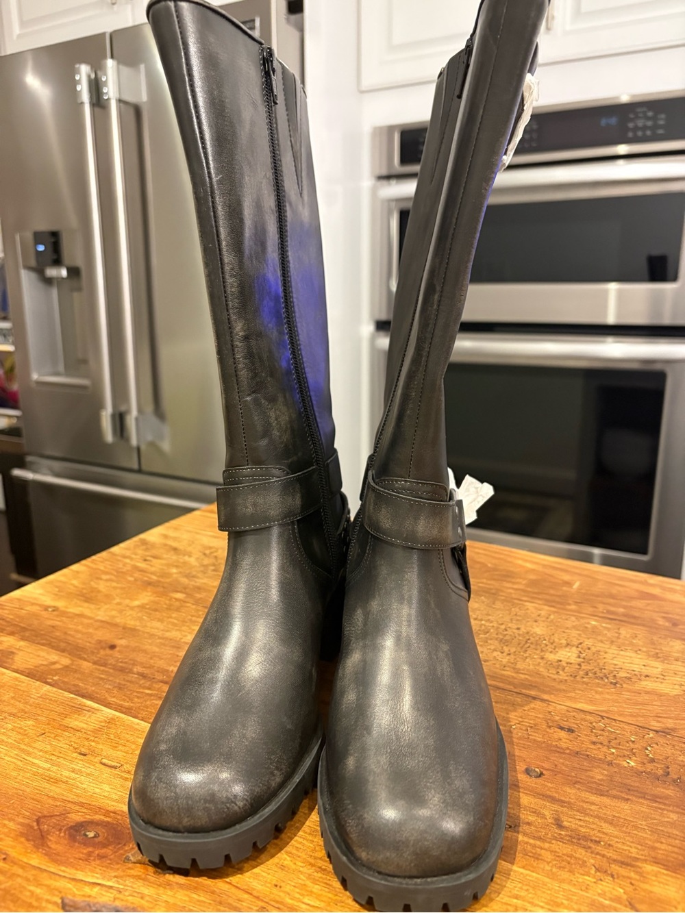 Lisa Vicky Classic Black Leather Mid-Calf Women's Riding Boots - Picture 2 of 7
